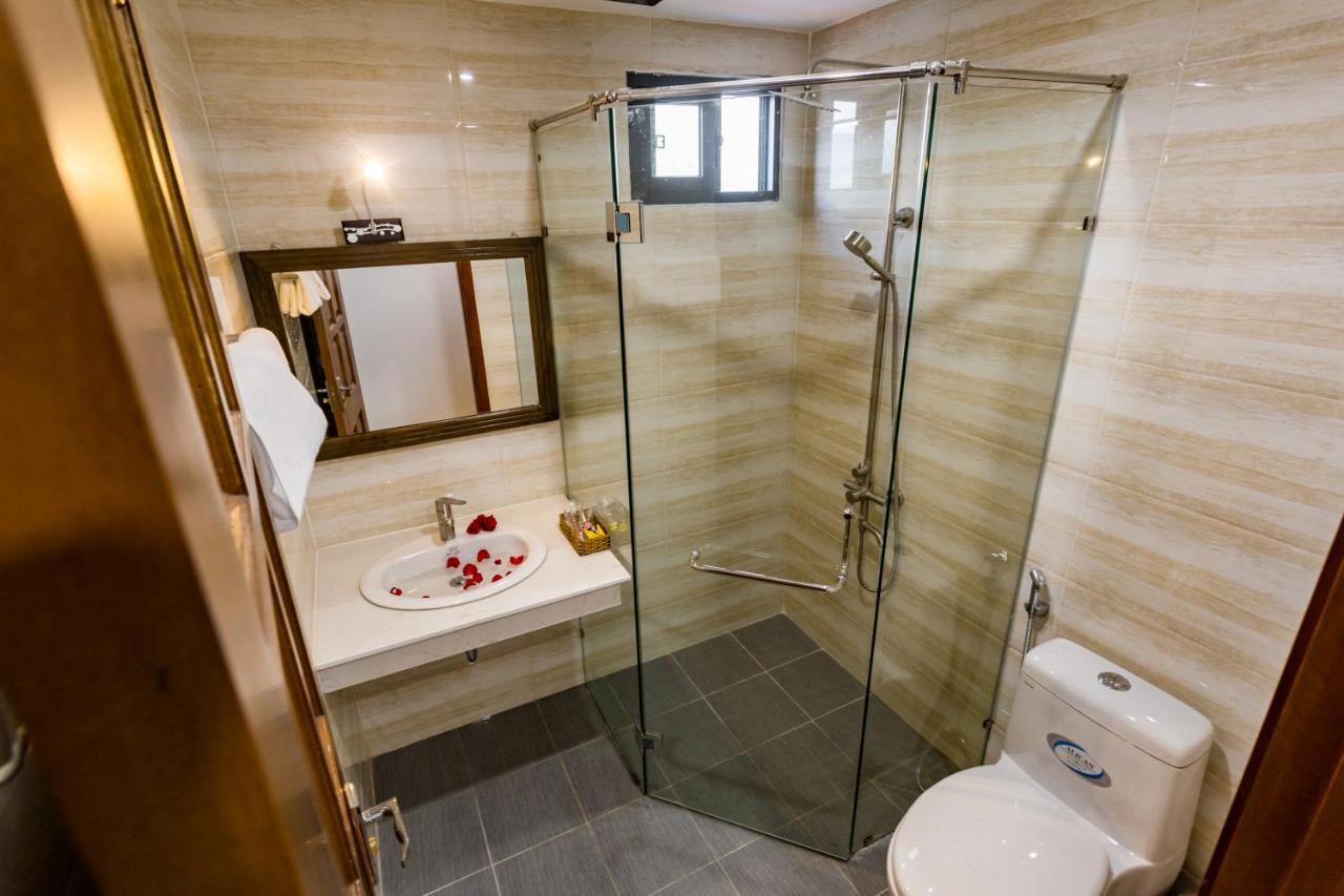 Oyo 227 Trang Anh Hotel Нячанг Экстерьер фото